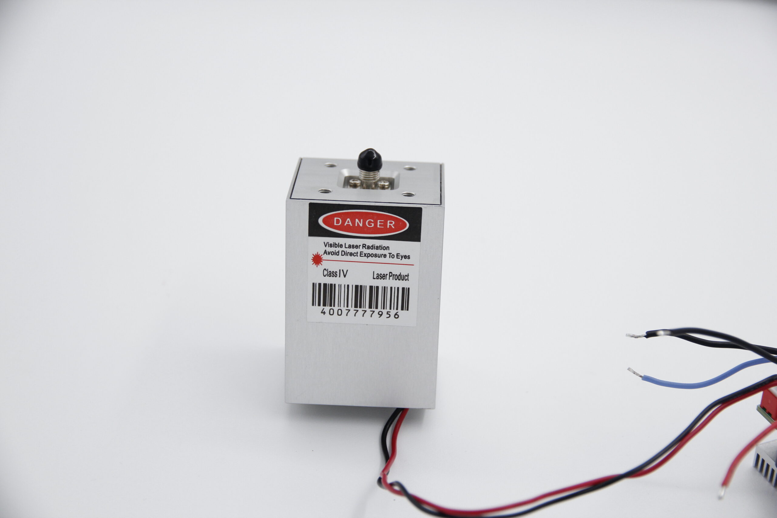 m&oacute;dulo l&aacute;ser de fibra acoplada