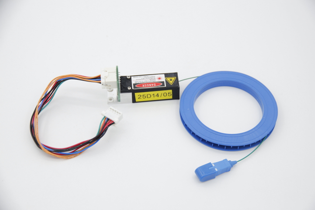 Venta directa de fábrica 405nm 600mW Módulo láser acoplado de fibra violeta para serigrafía CTP