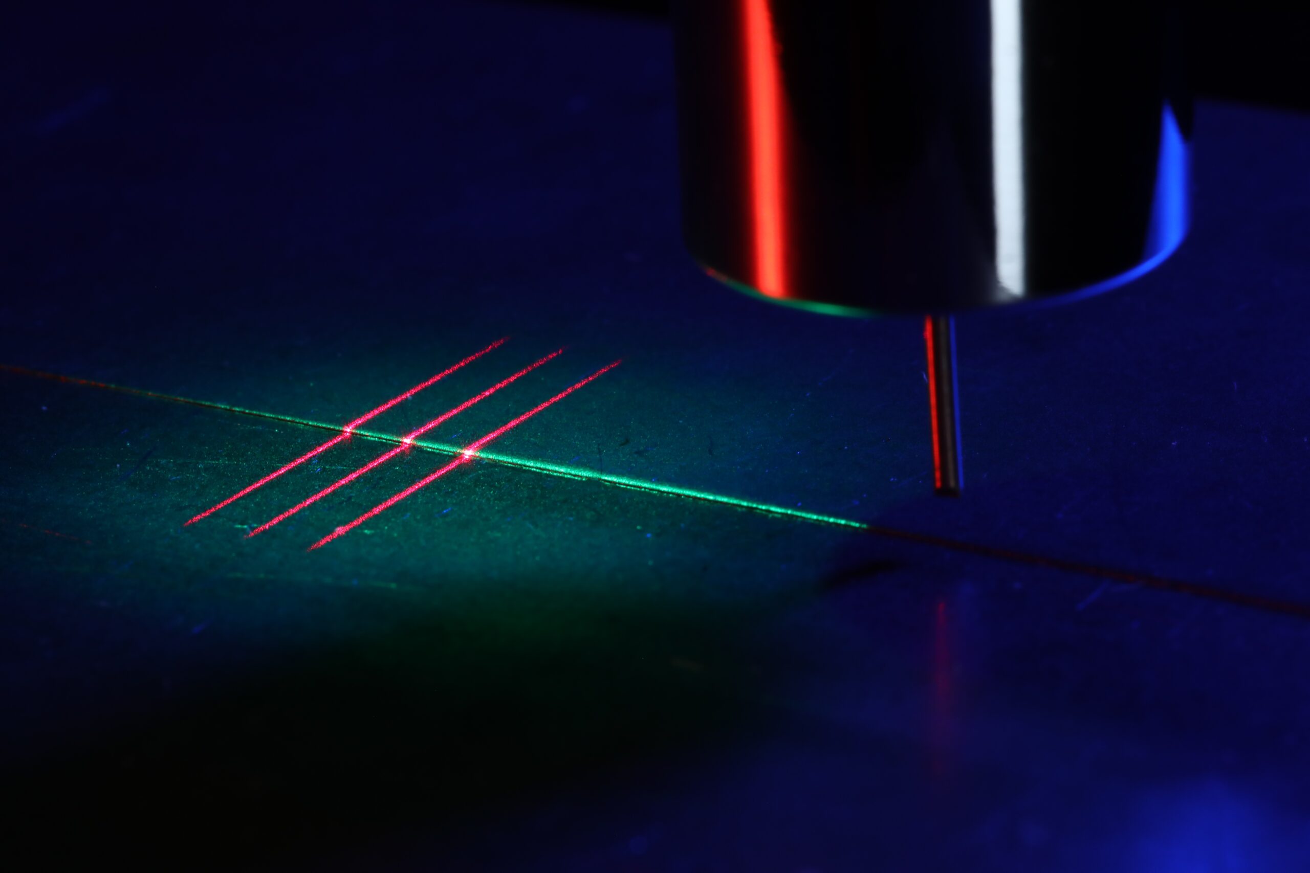 L&aacute;ser de l&iacute;nea uniforme